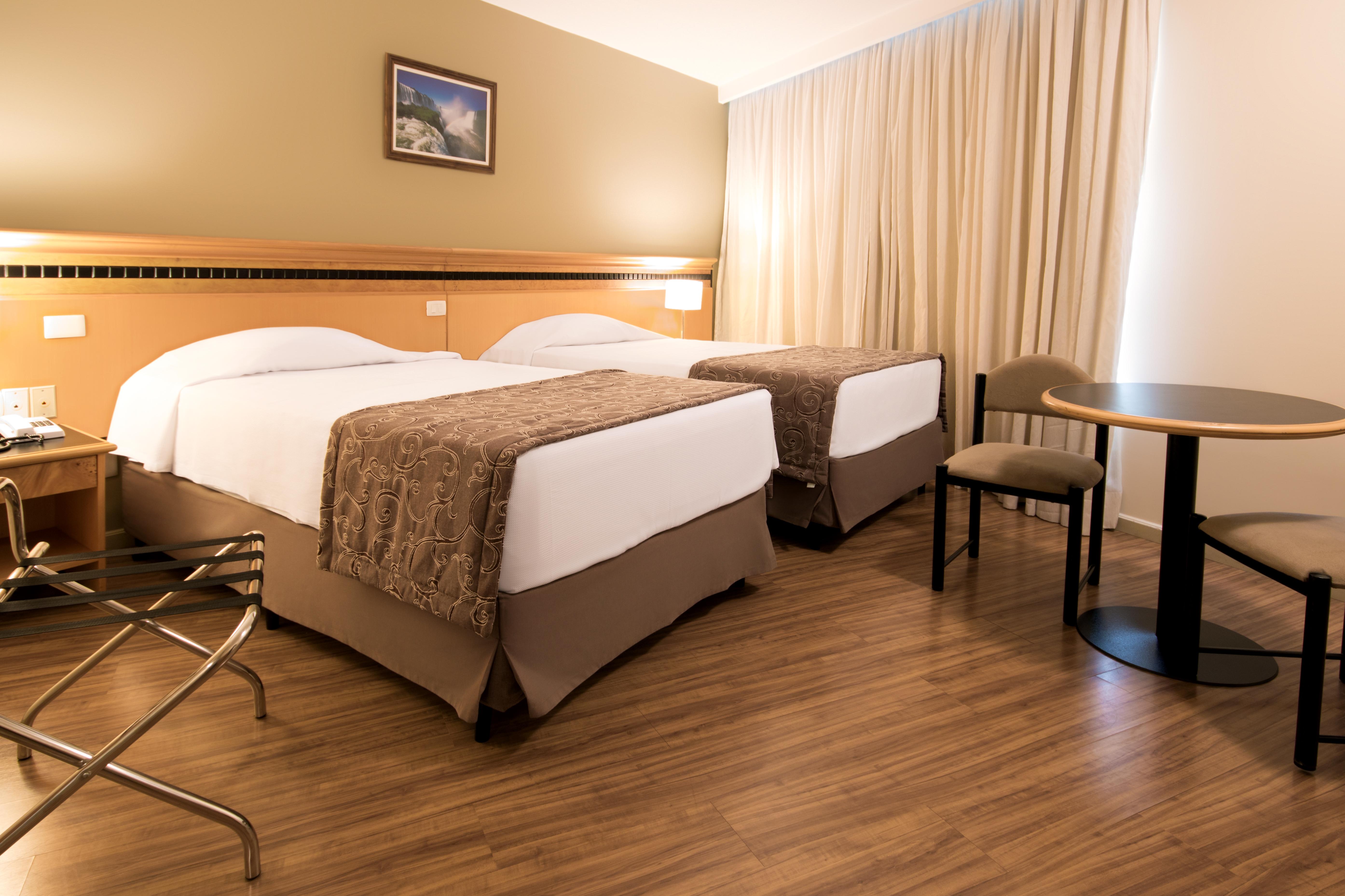 Hotel Golden Park Internacional Foz & Convencoes By Nacional Inn Foz do Iguaçu Eksteriør billede